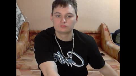 Snapshot of uraganbate chatting on 02-13-26, 04:36 Alex online show from 02-13-26, 04:36