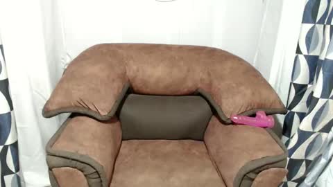 urasian_cassey online show from 10-13-25, 01:44