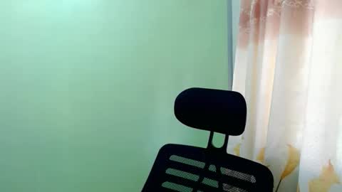 urasian_joy online show from 10-19-25, 06:47