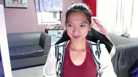 NEWRA  ALLISON online show from 10-12-25, 07:40