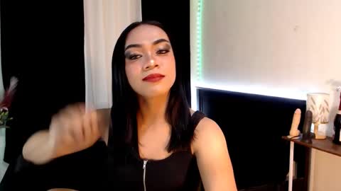 Olivia online show from 02-22-25, 03:03