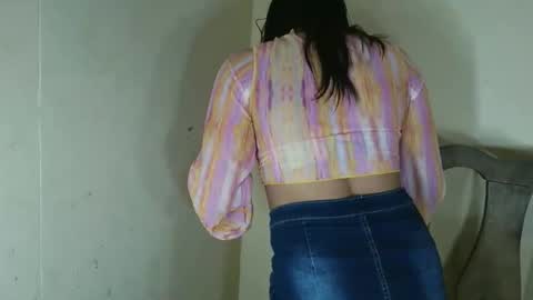 Snapshot of urasian_pinayxxx chatting on 02-09-26, 12:42 Alvie online show from 02-09-26, 12:42