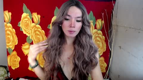 Snapshot of urasian_slut_yana chatting on 12-18-24, 09:58 yana online show from 12-18-24, 09:58