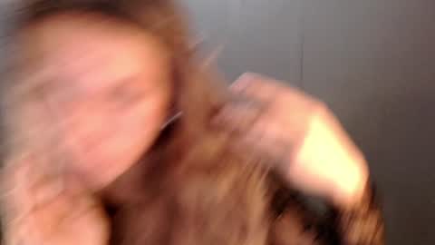 Snapshot of urasian_slut_yana chatting on 01-20-25, 10:51 yana online show from 01-20-25, 10:51