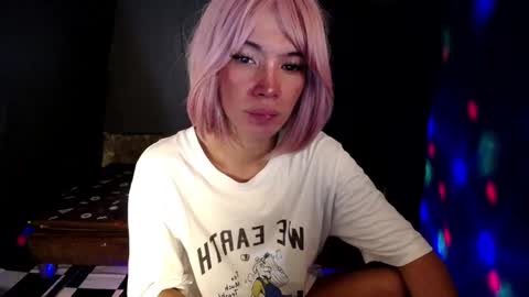 Snapshot of urasian_slut_yana chatting on 03-05-25, 09:16 yana online show from 03-05-25, 09:16