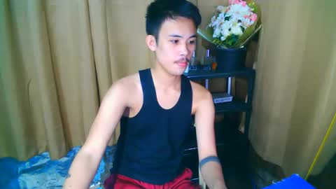 Snapshot of urasiancumboix2 chatting on 10-11-25, 03:10 urasiancumboix2 online show from 10-11-25, 03:10