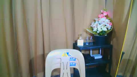Snapshot of urasiancumboix2 chatting on 10-13-25, 05:02 urasiancumboix2 online show from 10-13-25, 05:02