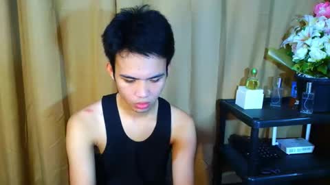 Snapshot of urasiancumboix2 chatting on 10-31-25, 06:03 urasiancumboix2 online show from 10-31-25, 06:03