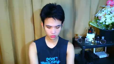 Snapshot of urasiancumboix2 chatting on 11-14-25, 08:24 urasiancumboix2 online show from 11-14-25, 08:24