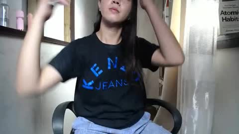 Snapshot of urasiantserika chatting on 01-27-25, 02:20 Erika online show from 01-27-25, 02:20