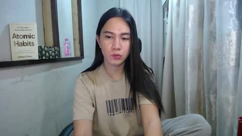 Snapshot of urasiantserika chatting on 02-13-25, 02:09 Erika online show from 02-13-25, 02:09