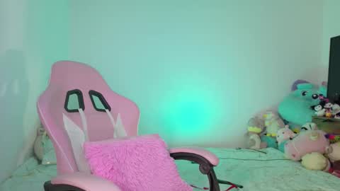 Danielle  online show from 02-20-26, 10:27