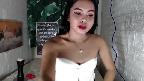 Snapshot of urbaby_molina69 chatting on 01-16-25, 04:38 its me Molina online show from 01-16-25, 04:38