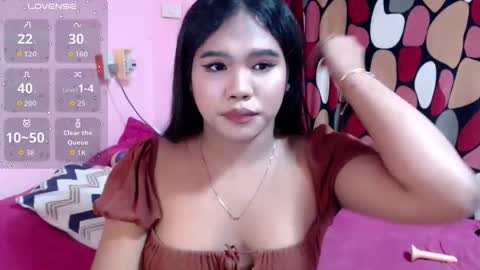 Sofia online show from 10-13-25, 05:24