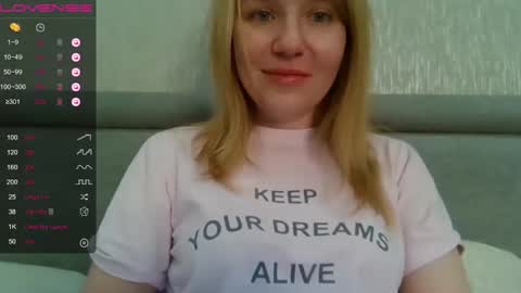 Snapshot of urbadkitty chatting on 12-02-24, 07:25 urbadkitty online show from 12-02-24, 07:25