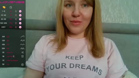 Snapshot of urbadkitty chatting on 12-09-24, 10:22 urbadkitty online show from 12-09-24, 10:22