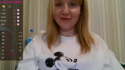 Snapshot of urbadkitty chatting on 01-10-25, 07:00 urbadkitty online show from 01-10-25, 07:00