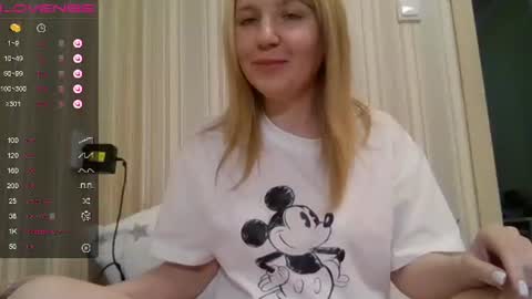 Snapshot of urbadkitty chatting on 01-23-25, 04:15 urbadkitty online show from 01-23-25, 04:15