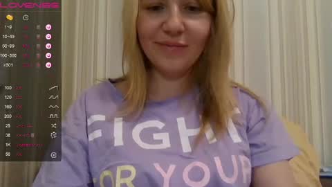 Snapshot of urbadkitty chatting on 03-02-25, 12:54 urbadkitty online show from 03-02-25, 12:54