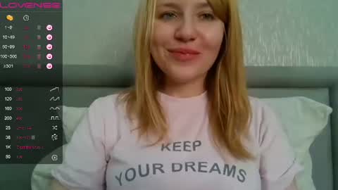 Snapshot of urbadkitty chatting on 03-05-25, 11:17 urbadkitty online show from 03-05-25, 11:17