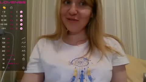Snapshot of urbadkitty chatting on 03-06-25, 01:46 urbadkitty online show from 03-06-25, 01:46