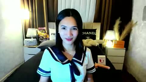 Snapshot of urblossom_princess chatting on 11-24-25, 05:12 urblossom_princess online show from 11-24-25, 05:12