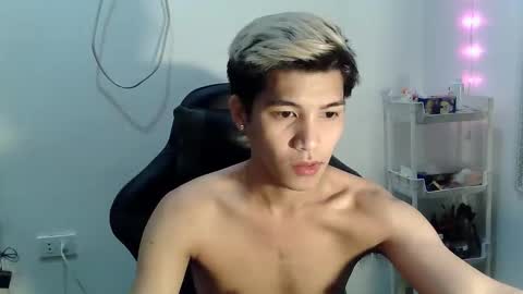 Snapshot of urcutefucking_asianboy chatting on 11-05-25, 05:24 ASIANBBYBOY online show from 11-05-25, 05:24