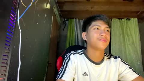Dannie online show from 09-30-25, 03:17
