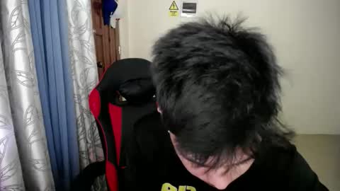 Dannie online show from 12-18-25, 12:38