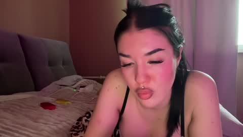 Margo online show from 01-12-25, 11:50