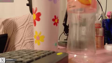 Mia Miller online show from 10-24-25, 10:17