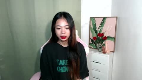 Snapshot of urfantacyjamaica chatting on 10-25-25, 05:37 ayumi reacher online show from 10-25-25, 05:37