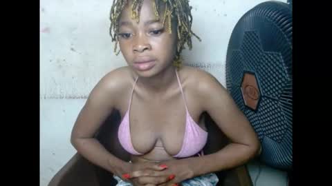urflirtydoll online show from 09-27-25, 07:08