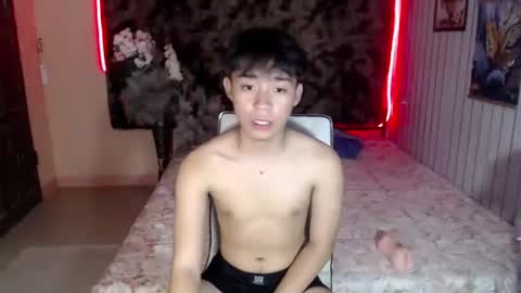 Snapshot of urfuckboy_sev chatting on 12-19-25, 08:10 just call me sev online show from 12-19-25, 08:10