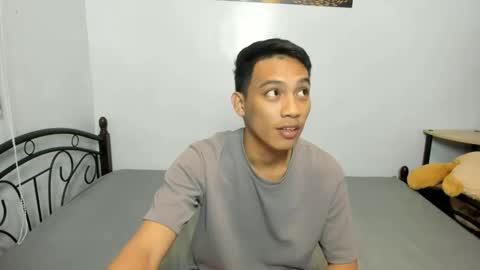 urfucker_vinz online show from 01-13-26, 05:24