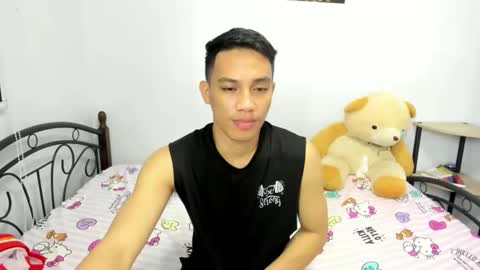 urfucker_vinz online show from 03-02-26, 04:58