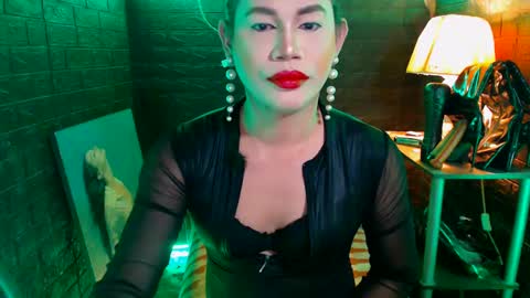 queen norelle online show from 01-06-25, 08:28