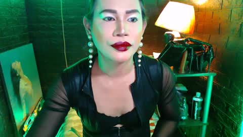 queen norelle online show from 03-06-25, 09:58