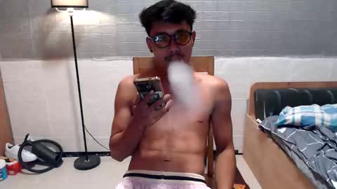 urhot_frank online show from 01-08-26, 12:07