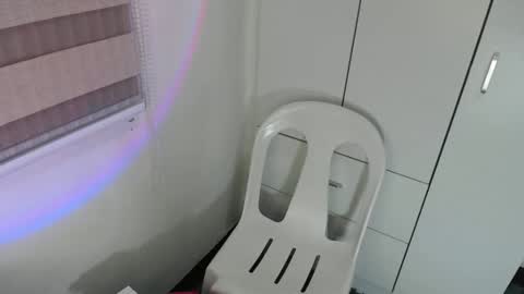 Snapshot of urhotangela chatting on 11-10-25, 09:14 urhotangela online show from 11-10-25, 09:14