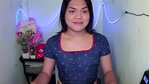 urhottie_bella online show from 09-14-25, 02:49