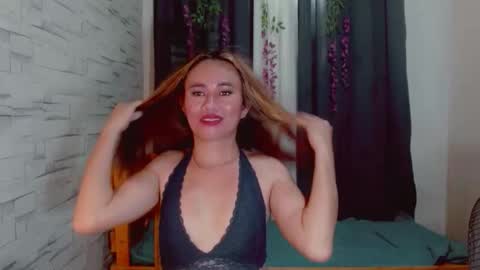 urlovely_che online show from 02-11-26, 02:27