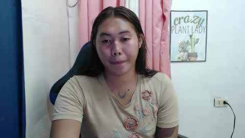 Snapshot of urlovely_sofie chatting on 11-13-25, 12:26 Sofie online show from 11-13-25, 12:26