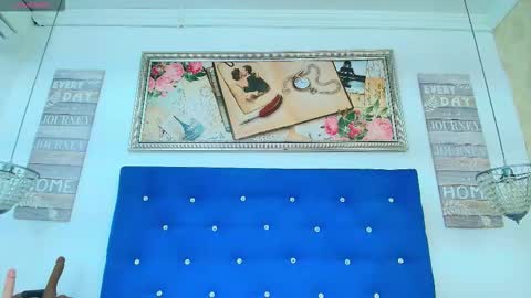 Love online show from 11-18-25, 10:25