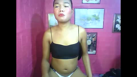 Snapshot of urluckyfuck123 chatting on 09-12-25, 11:04 Jasmin online show from 09-12-25, 11:04