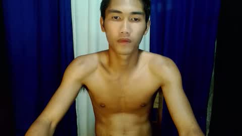Snapshot of urmoreno_boyxx chatting on 03-23-26, 02:04 JAY online show from 03-23-26, 02:04