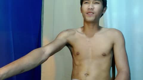 Snapshot of urmoreno_boyxx chatting on 03-30-26, 02:34 JAY online show from 03-30-26, 02:34