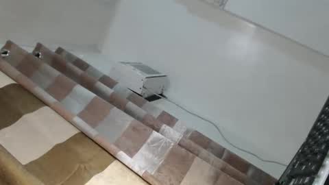 Snapshot of urnaughtysexy_alina chatting on 10-30-25, 07:14 Your sexy alina online show from 10-30-25, 07:14