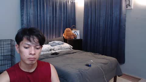Snapshot of urpinoyasianx chatting on 12-31-24, 04:14 Mel online show from 12-31-24, 04:14