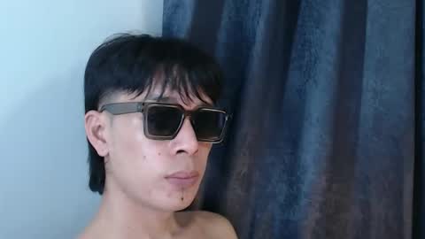 Snapshot of urpinoyasianx chatting on 09-20-25, 06:47 Mel online show from 09-20-25, 06:47